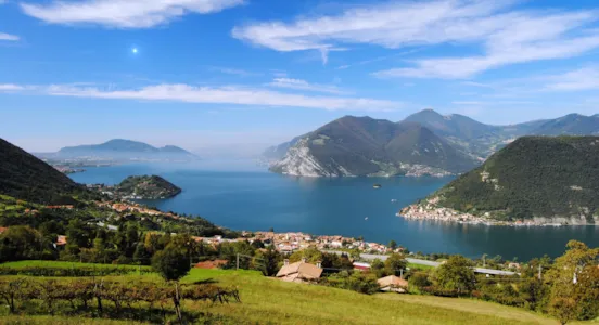 Camping in Noord-Italië met zwembad - CampingDirect - Afbeelding n°1