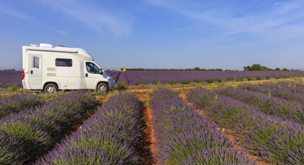 Séjour en camping en Provence-Alpes-Côte d'Azur - CampingDirect - Image n°2