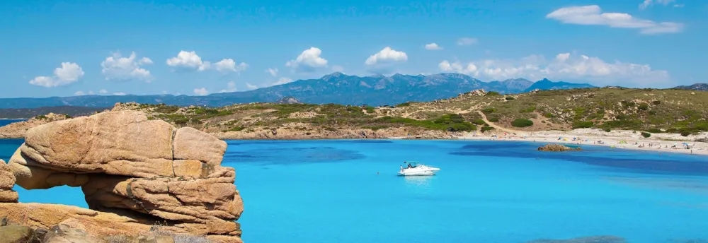 ONTDEK NATURISTEN STRANDEN IN VERDO