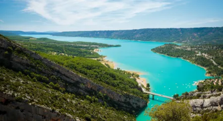 Camping au Lac de Sainte Croix - CampingDirect - Image n°1
