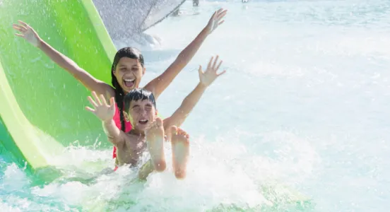 Camping Vacaf parc aquatique - CampingDirect - Image n°1