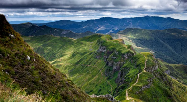 Auvergne : 5 idées d'escapades autour des volcans et des lacs 