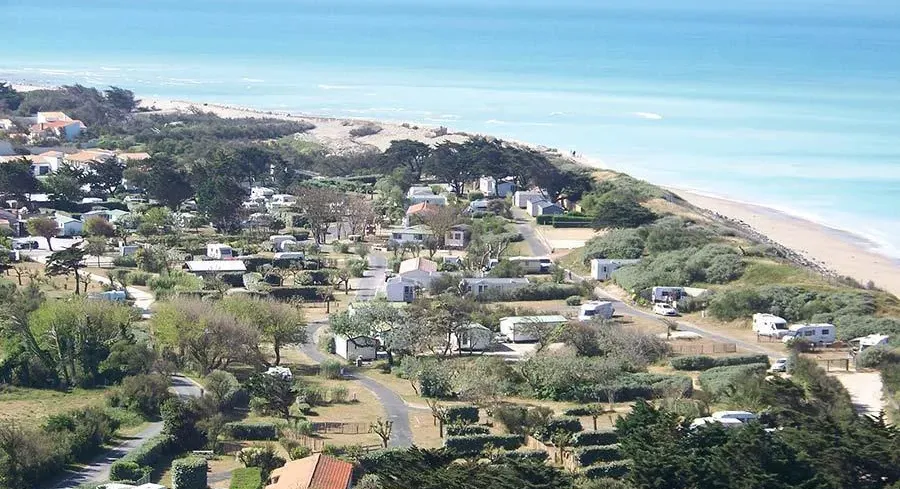 Les meilleurs campings en bord de plage pour les amateurs de surf  - CampingDirect - Image n°8