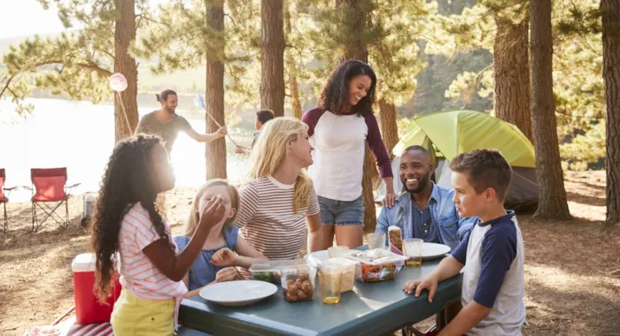 5 idées de plats simples à préparer au camping - CampingDirect