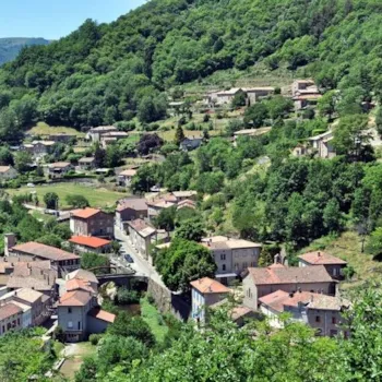 Camping dans la Vallée de l'Eyrieux en Ardèche