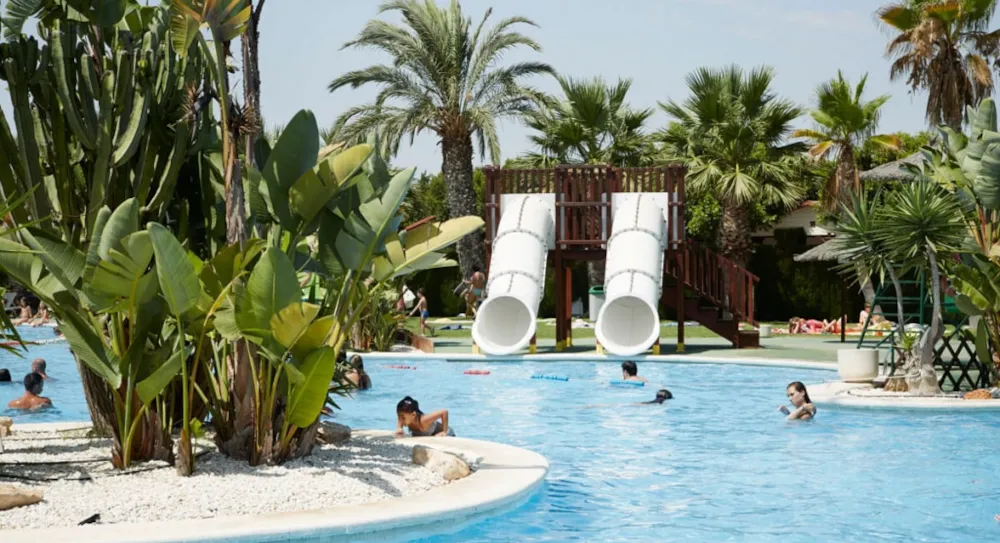 Camping Alannia Guardamar. Un camping “todo incluído” - CampingDirect
