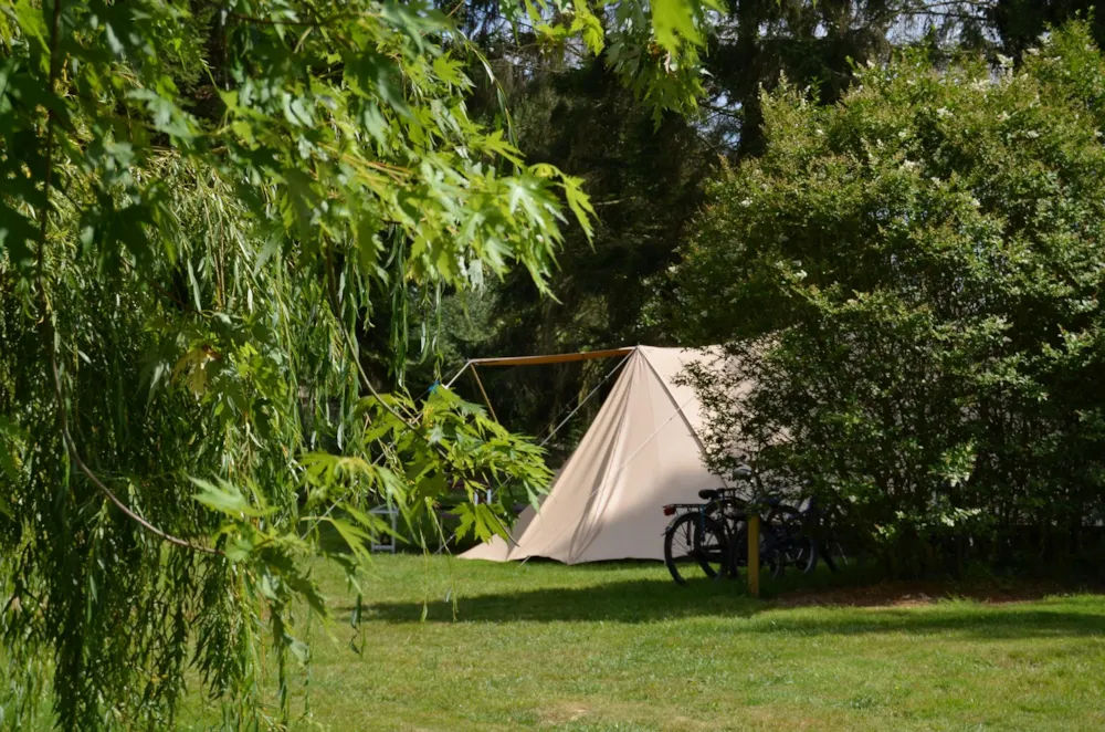 Emplacement - Emplacement Sans Électricité - Camping Ushuaïa Villages Les Pommiers Pays d'Auge