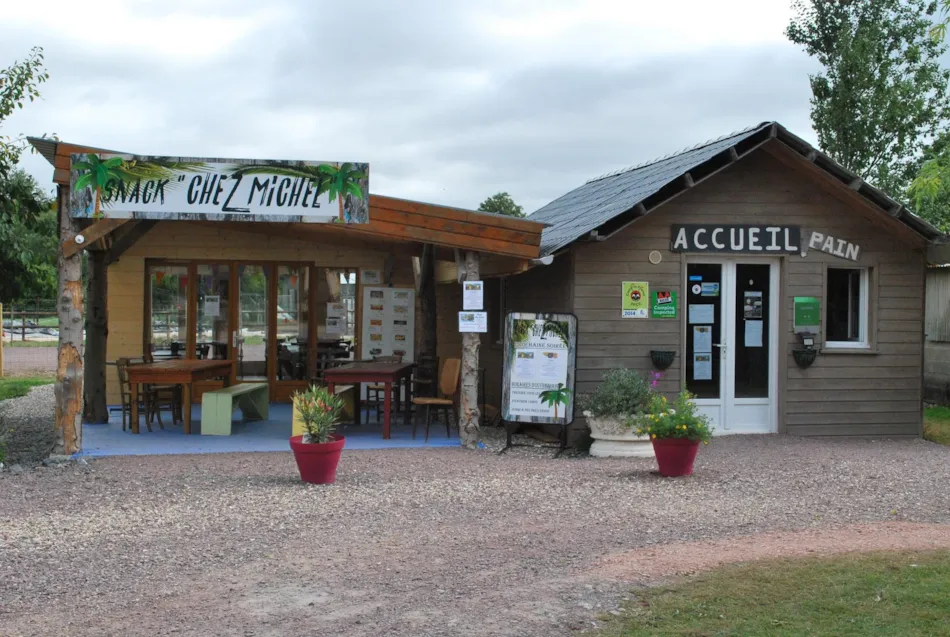 Camping Ushuaïa Villages Les Pommiers Pays d'Auge