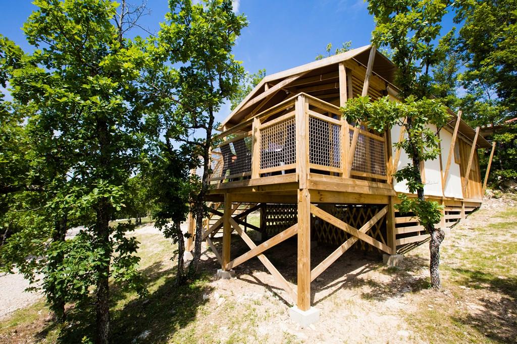 Accommodation - Cottage Robinson On Piles 1,50M 43M² With Terrace 10,50M² (2 Bedrooms) + Tv - Domaine de la Faurie