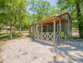 Mietunterkunft - Chalet Komfort - 2 Schlafzimmer - Camping Domaine de la Faurie 