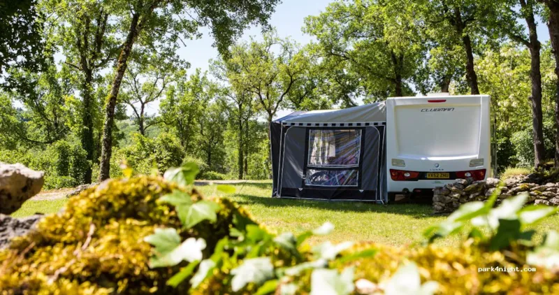 Emplacement Premium Avec Électricité 10A