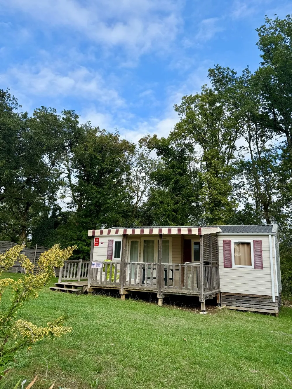 Location - Mobil-Home Confort - 2 Chambres - Camping Domaine de la Faurie 