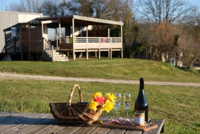 Mobil-home EXCLUSIF - 3 bedrooms - Jacuzzi & Valley View — 1