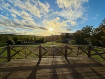 Mietunterkunft - Chalet 3 Schlafzimmer  - Talblick - Camping Domaine de la Faurie 