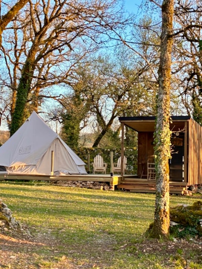 Tente Nomade Insolite - 1 bedroom - With Kitchen and own Sanitary - — 1