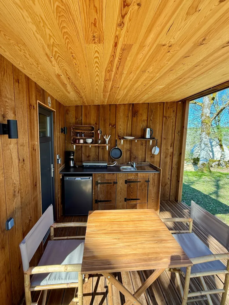 Tente Nomade Insolite - 1 Chambre - Avec Cuisine Et Sanitaire Privé