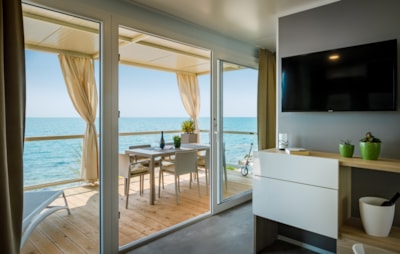 Amber Sea Luxury Village - Sea Holiday Home — 9