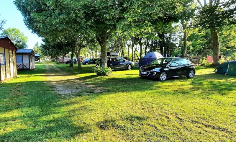 Emplacement + Véhicule (Avec Ou Sans Elec)