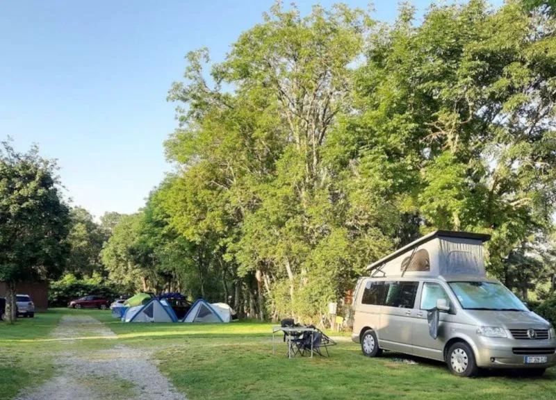 Emplacement + Véhicule (Avec Ou Sans Elec)