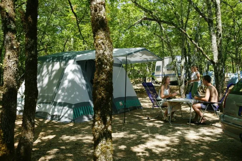 Emplacement Electrique (16A) - 2 Pers. Comprises Dans Le Tarif