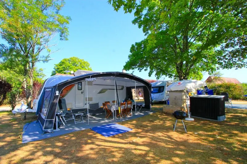 Emplacement Premium - 2 Pers. Comprises Dans Le Tarif