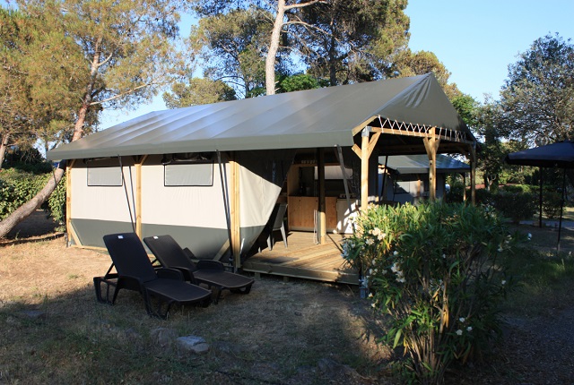 Location - Lodge Tent - 3 Chambres - Camping Castel Domaine La Paille Basse