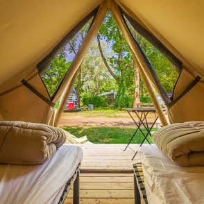 Tente Prêt à camper 6m² 1 chambre - sans sanitaires + terrasse 3m²