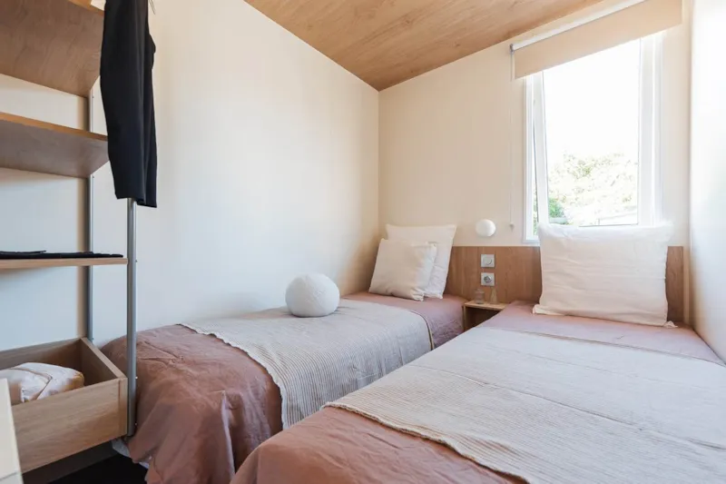 Mobil-Home Premium 30M² 2 Chambres + Terrasse 25M² - Tv - Clim - Spa