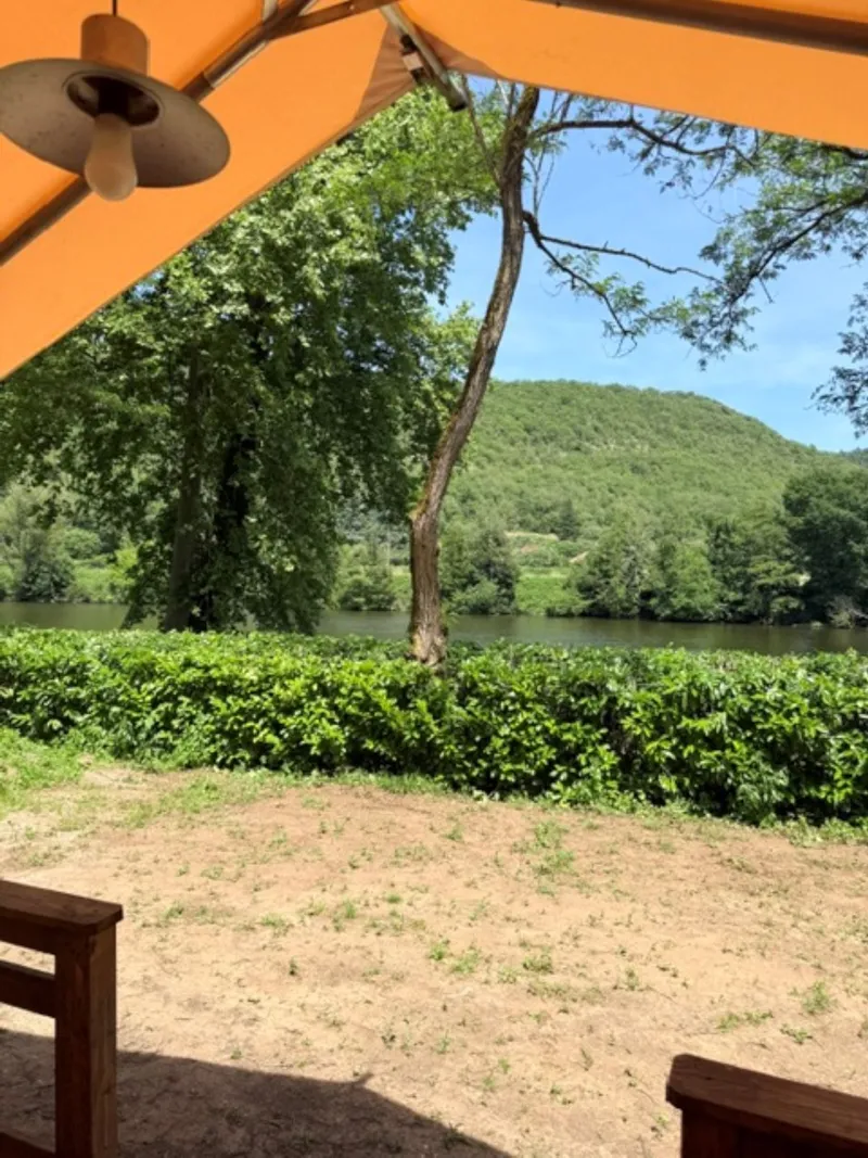 Tente Eden Standard 30M² 2 Chambres - Sans Sanitaires + Vue Sur Le Lot + Terrasse Couverte 11.5M²