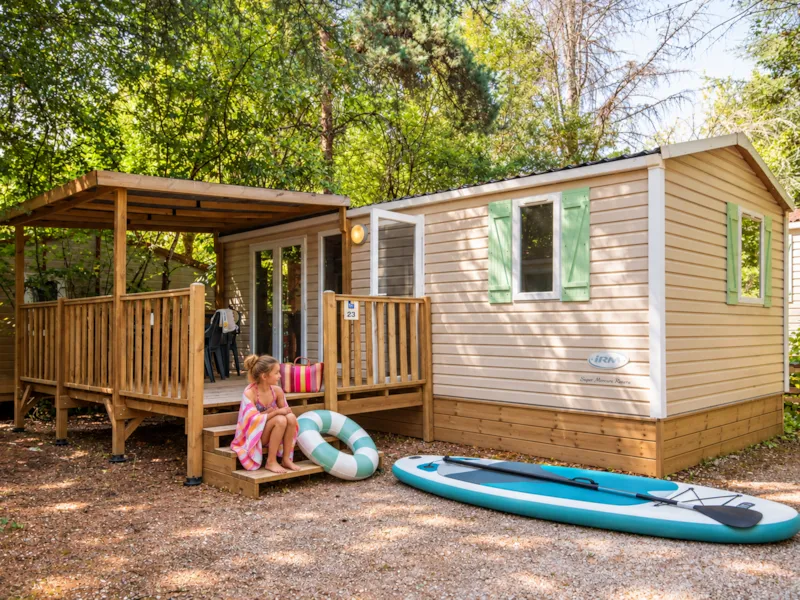 Mobil-Home Confort 28 M² – Clim-Terrasse Couverte – Idéal Pour Les Familles