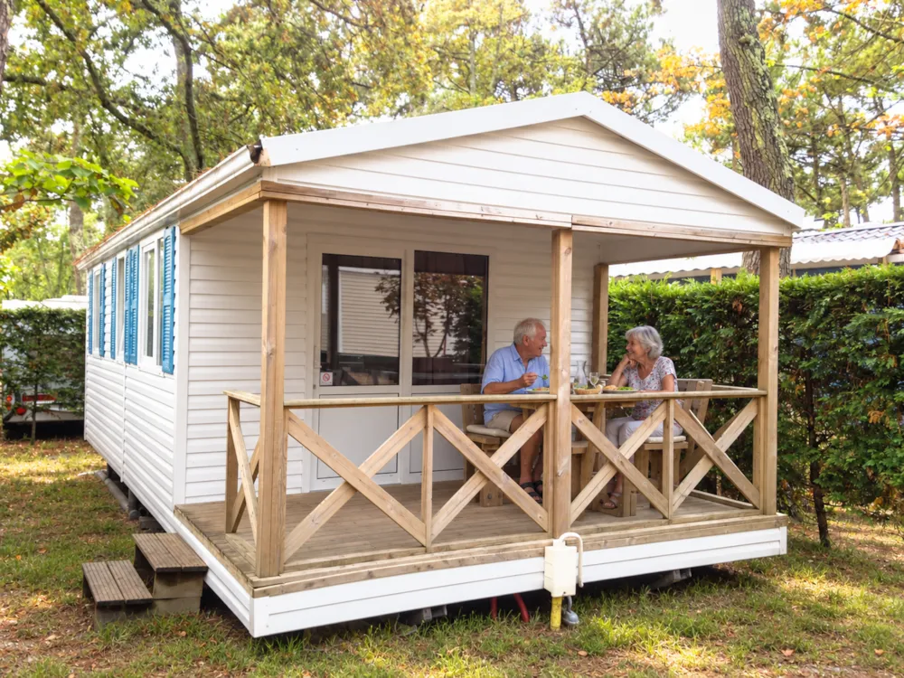Location - Mobil-Home Standard Eden 27M² 2 Chambres + Terrasse Couverte 10M² - Tv - Flower Camping LA PLAGE à St Cirq Lapopie