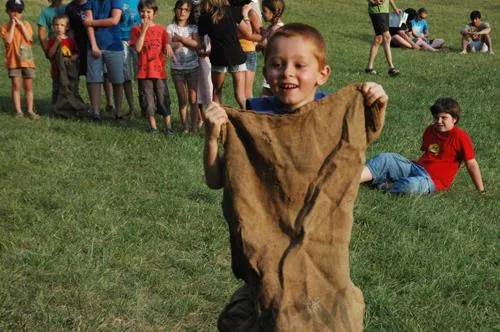 Camping LA TRUFFIERE à Saint Cirq Lapopie