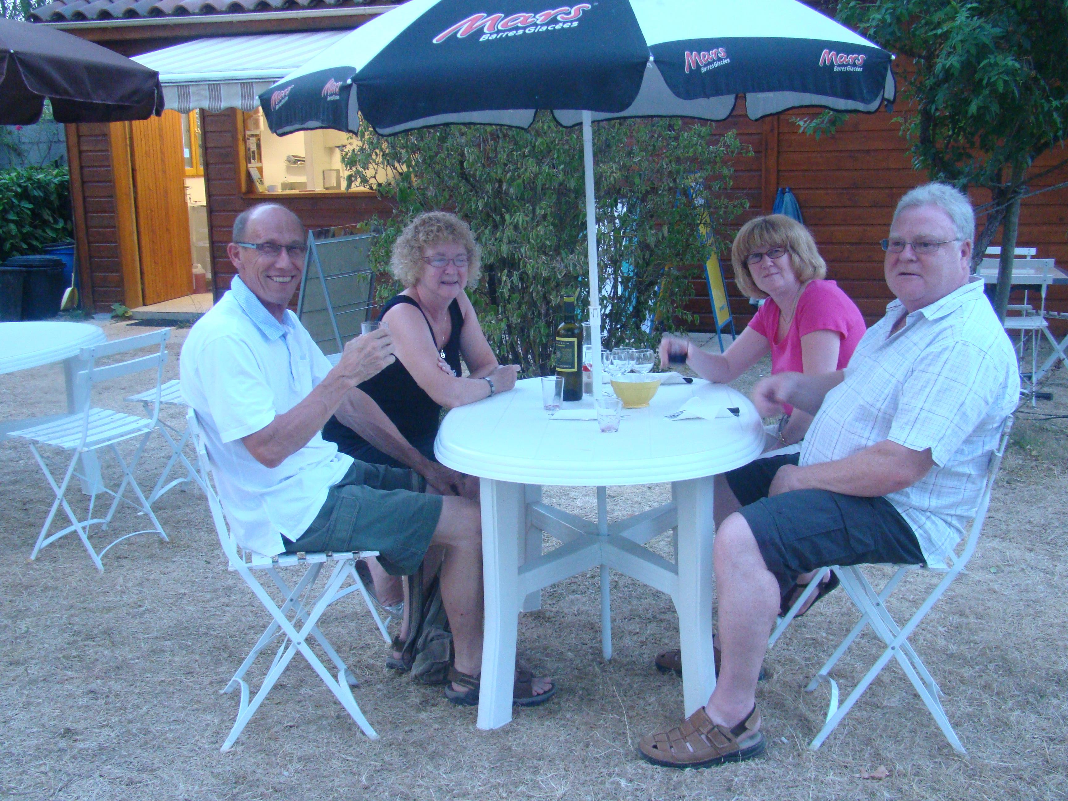 Services & amenities Camping Les Graves - St Pierre Lafeuille