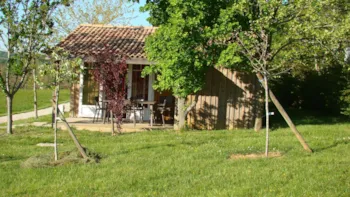 Mietunterkunft - Chalet Ballario - Camping LES GRAVES