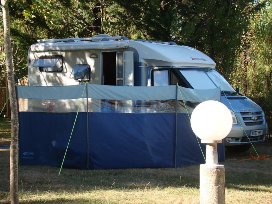 Camping LES GRAVES