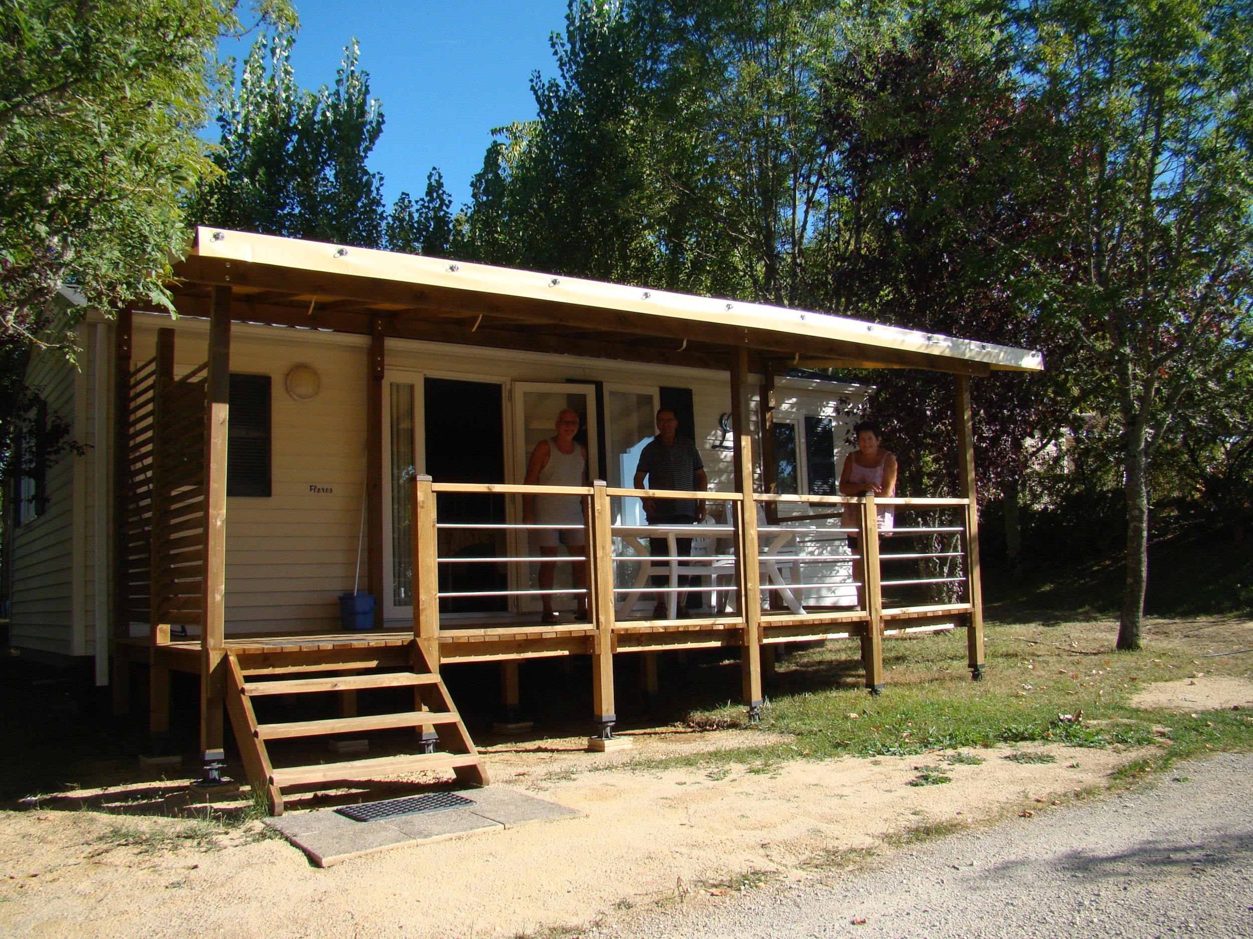Camping LES GRAVES — Foto 6