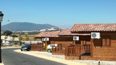 Bungalow — 3
