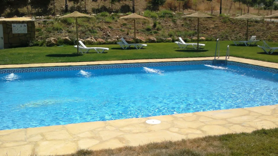 Camping Pueblo Blanco