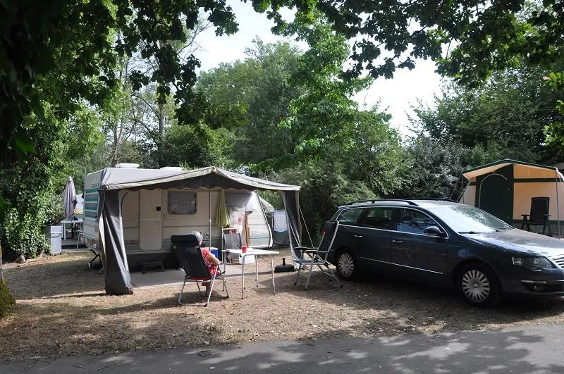 Forfait Standard : Emplacement + 1 Voiture