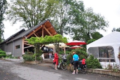 SPECIAL PRICE FOR CYCLISTS / HIKERS - 1 night only — 2