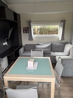 Mobile-home +++2 bedrooms + corner sofa + 2 bathrooms + 2 WC + TV + Dishwasher — 6