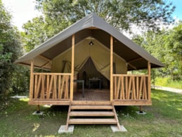 Accommodation - Premium Lodge Tent 2 Bedrooms - La Vallée des Vignes