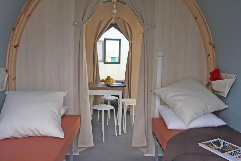 Roulotte Insolite Nature Coco Sweet 2 Ch.