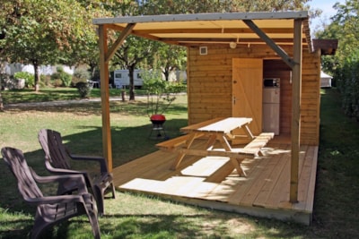 Pitch PREMIUM PACK COZY + Electricity 16 Amp and Plus services