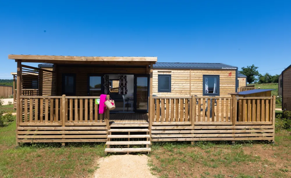 Accommodation - Cottage Premium Les P'tits Quercynois ° 2 Bedrooms - 2 Bathrooms - Le Ventoulou Sites et Paysages