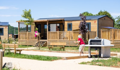Cottage Les P'tits Quercynois (adapted to the people with reduced mobility) ° 2 bedrooms-2 bathrooms