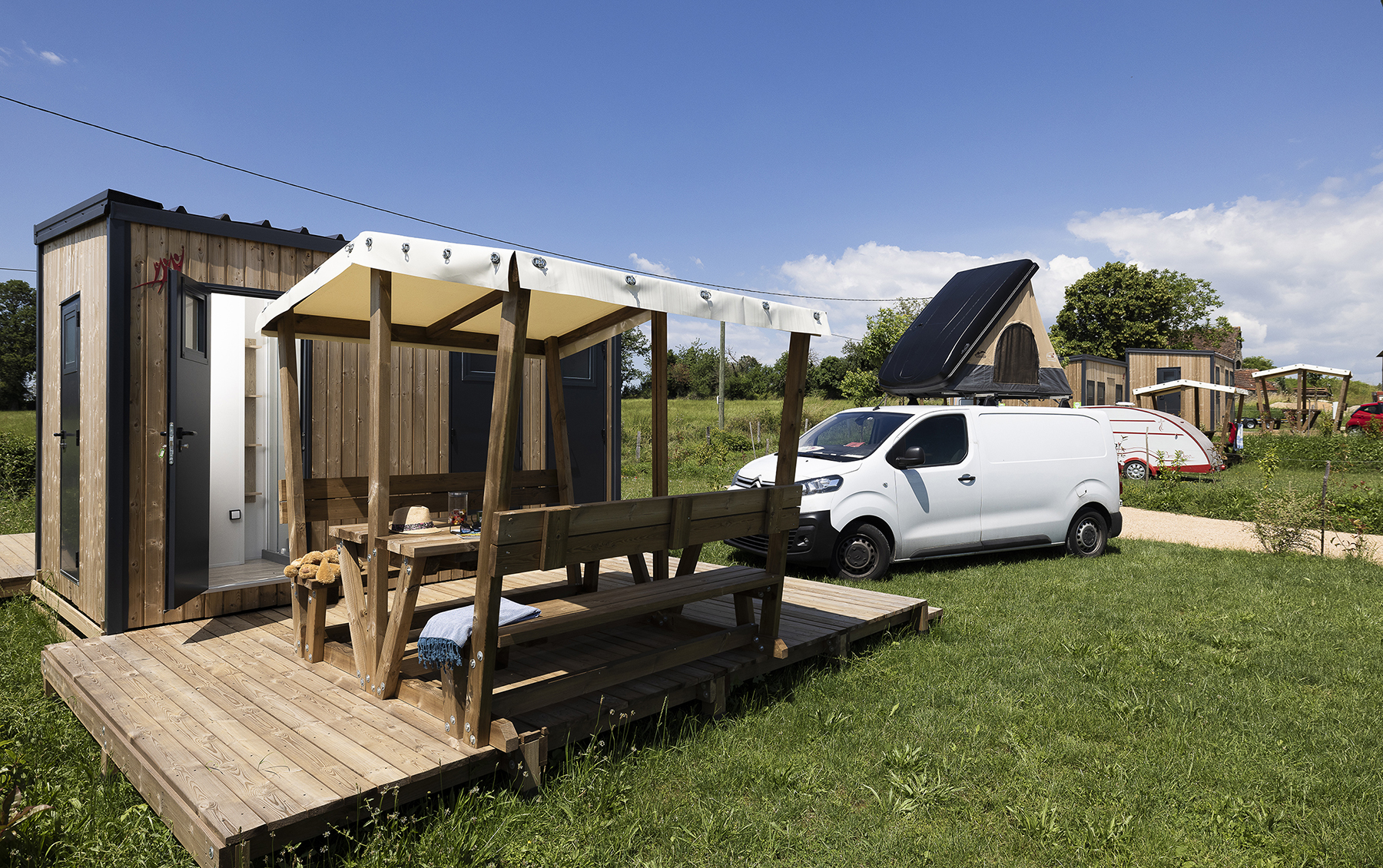 Emplacement - Emplacement Premium Avec Sanitaire Individuel Privé - Camping Sites et Paysages Le Ventoulou