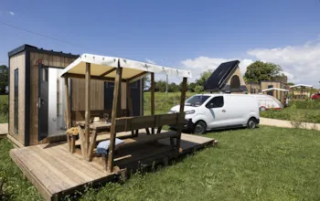 Stellplatz - Premium Lage Mit Privaten Sanitäranlagen - Le Ventoulou Sites et Paysages