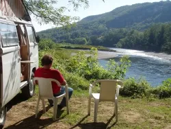 Forfait Emplacement - 1 Véhicule + Tente Ou Caravane + Électricité