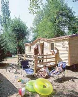Mobil-home Confort+ Missouri en bois 32m² +terrasse